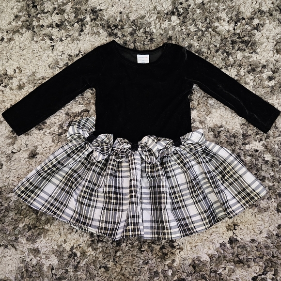 Other - Girls Fancy Beautiful Holuday Christmas Dress Size 18months